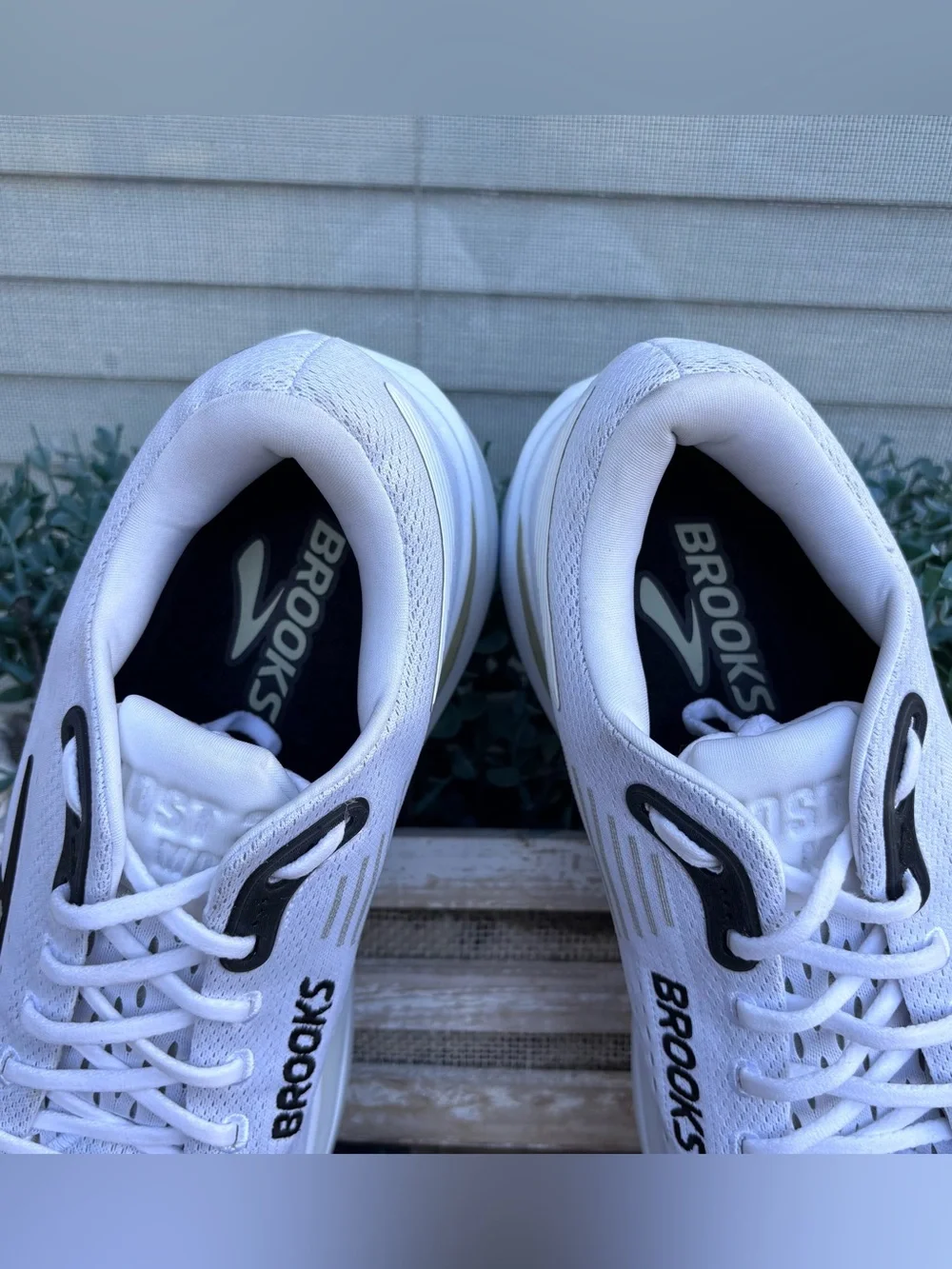 BROOKS ‘Ghost’ Max 3 Running Shoes
